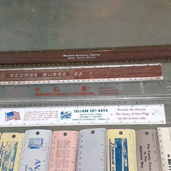 Bundle of 13 metal and wood rulers(12- 12", 1-14", 1-15") - Picture 4 of 4